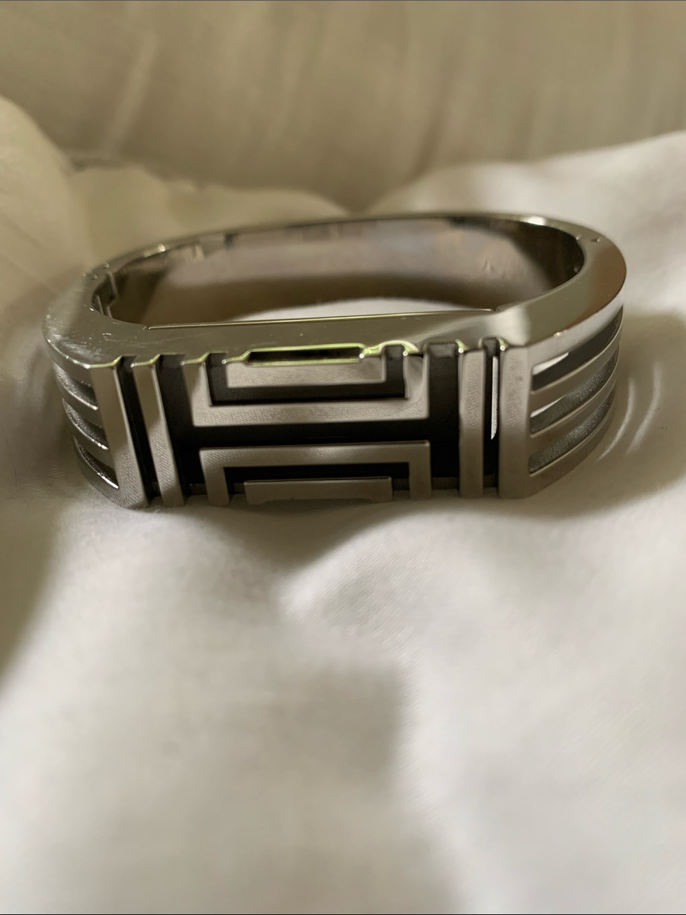 Tory Burch Jewelry silver cuff bracelet Fitbit